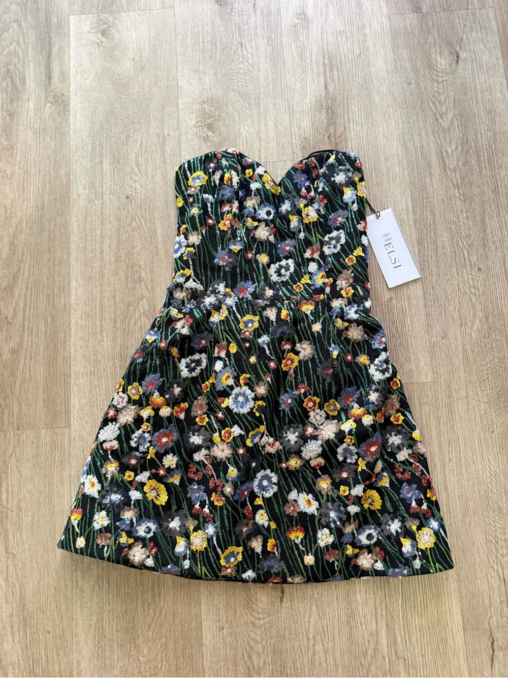 helsi lea black floral sequin embroidered sweetheart neck mini dress size XS NEW